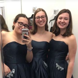 Meet your Posher, Samantha